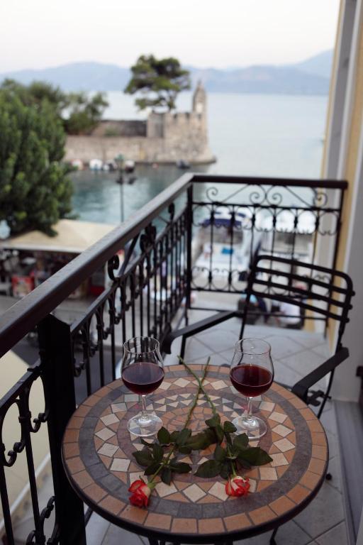 Spon Boutique Hotel Нафпактос Экстерьер фото
